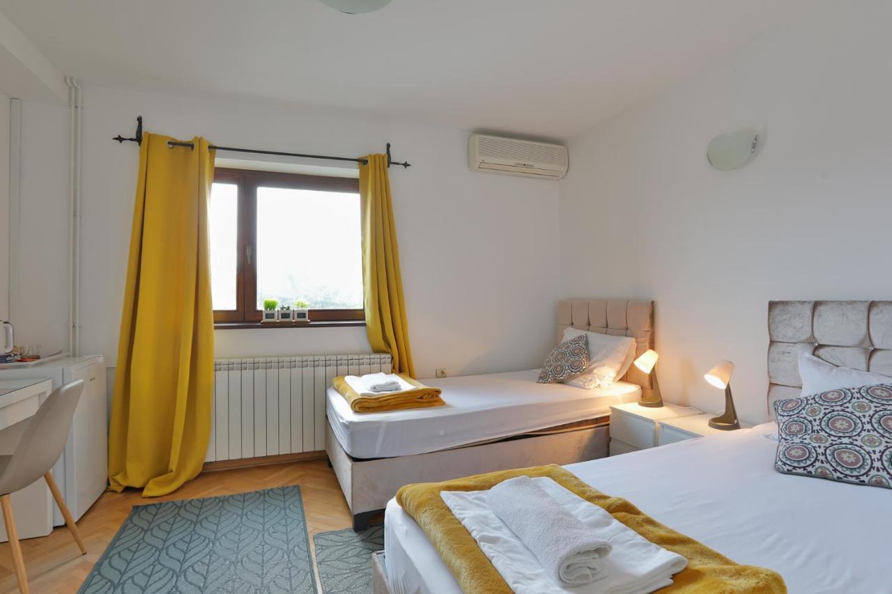 Aviator Apartments & Rooms Nikola Tesla Airport Belgrade Surčin Eksteriør bilde
