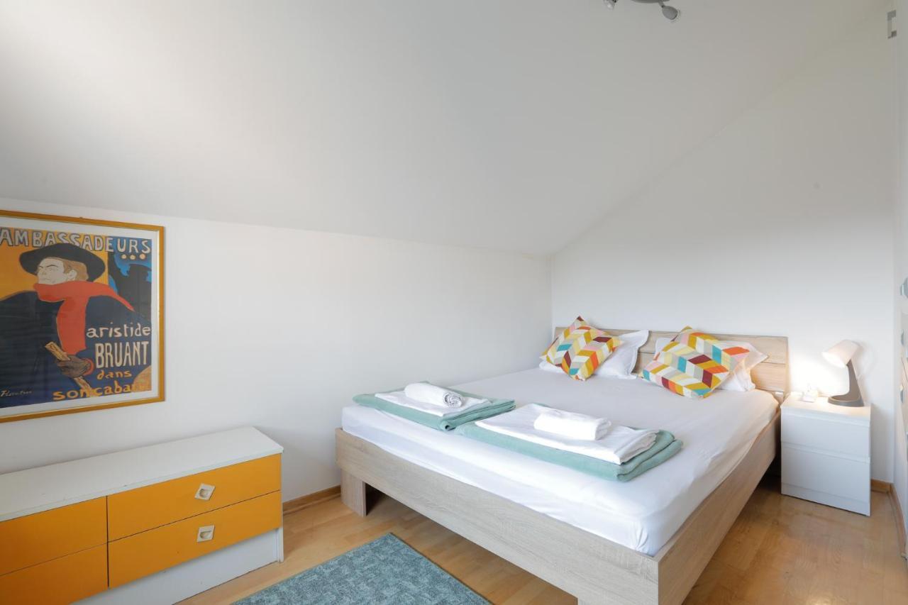 Aviator Apartments & Rooms Nikola Tesla Airport Belgrade Surčin Eksteriør bilde